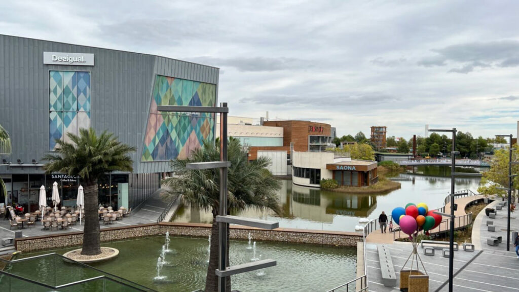 domingos apertura de centros comerciales zaragoza 2026