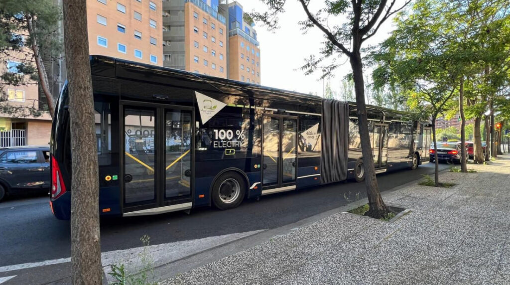 Bus de Turquía en Zaragoza. 