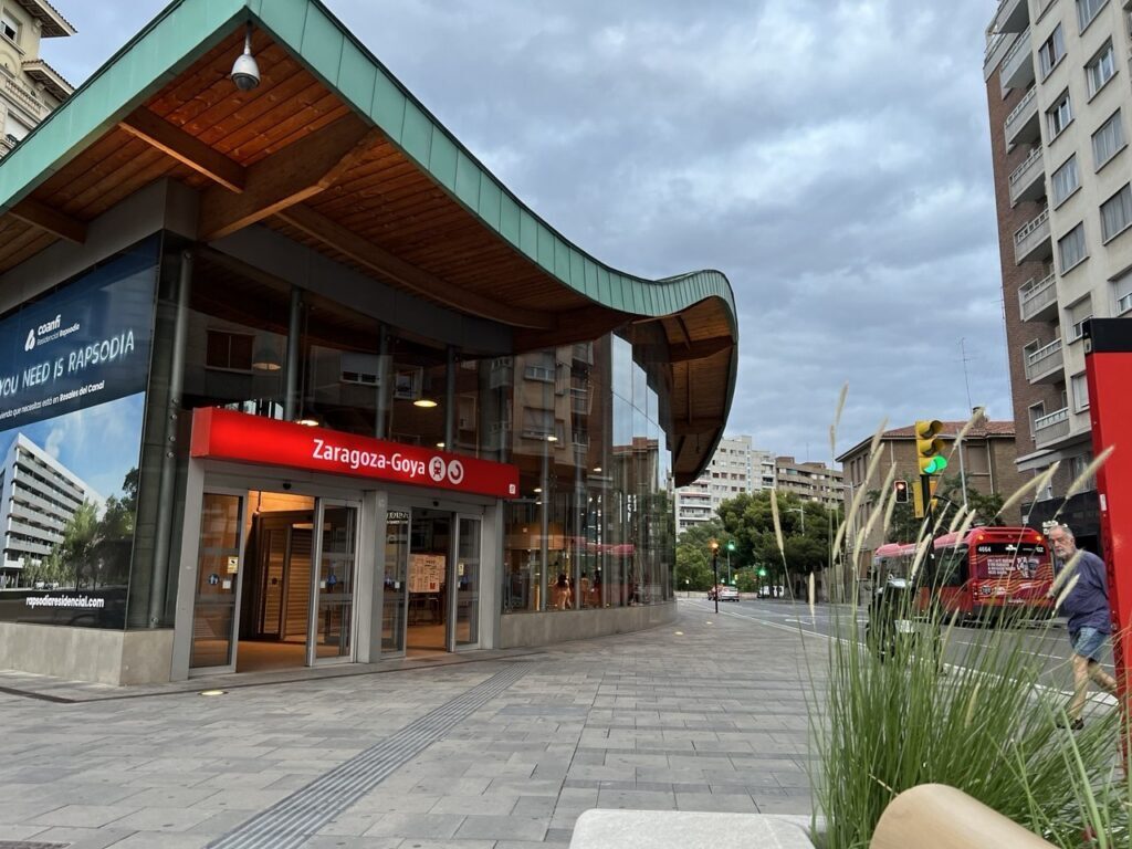 estacion de zaragoza goya horarios taquillas