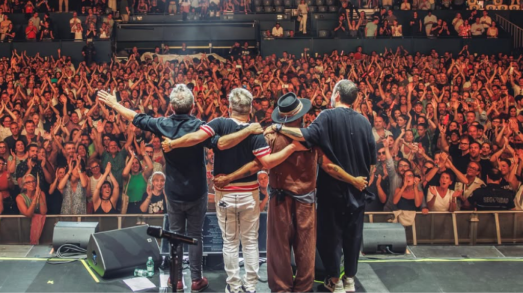 Entradas para el concierto de Love of Lesbian en Zaragoza durante las Fiestas del Pilar 2026